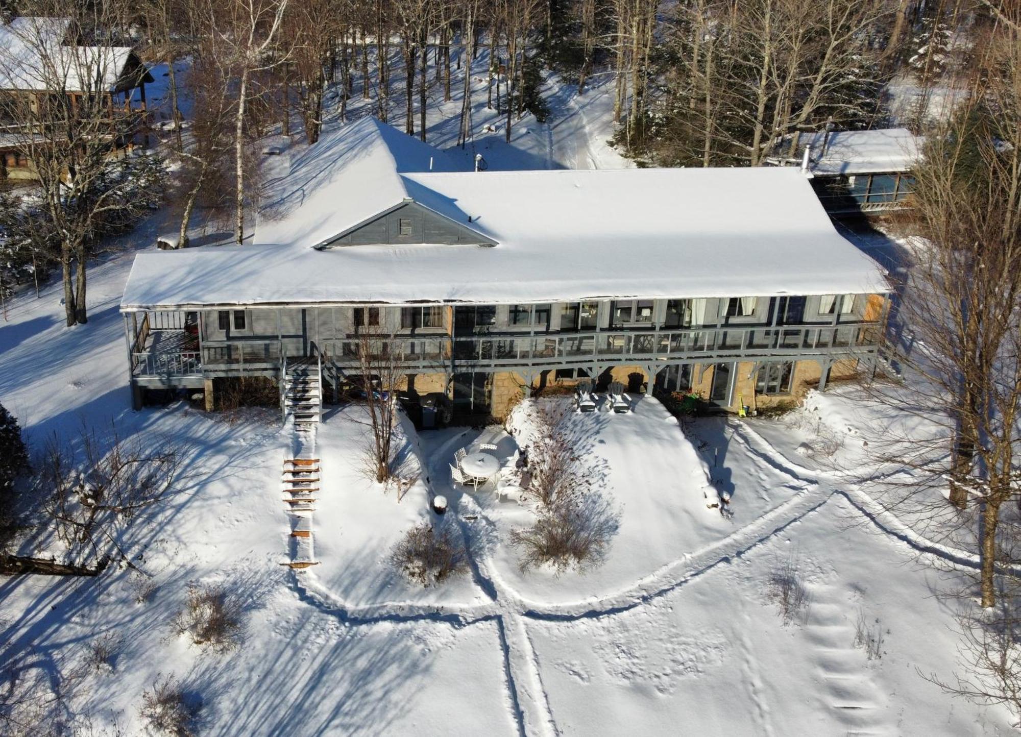 Le Lodge Du Lac سانت فوستين المظهر الخارجي الصورة